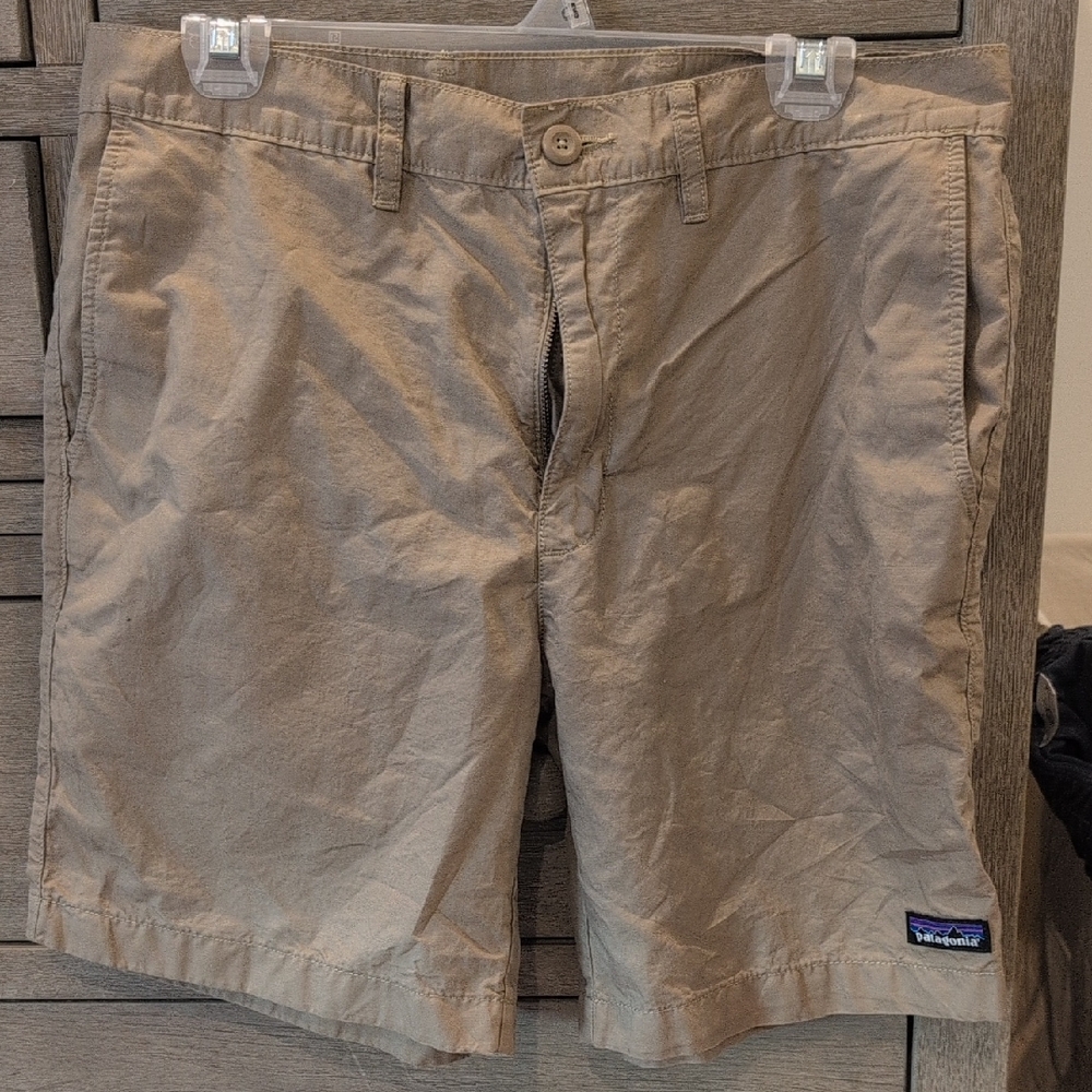 Patagonia Men's Khaki Flat Front Shorts